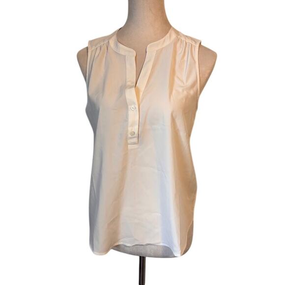 J. Crew Sleeveless Sz PS V-Neck Top Satin Crepe Office Wear NWT - Picture 1 of 10